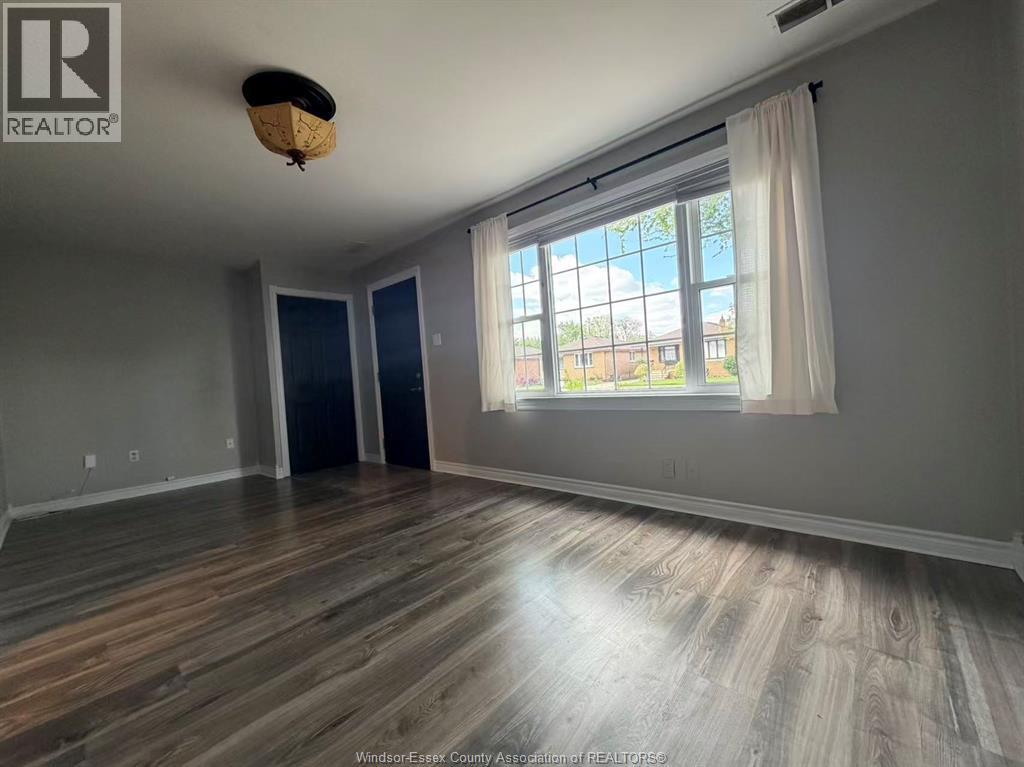 2374 Meighen Road, Windsor, Ontario  N8W 4B9 - Photo 3 - 26010460