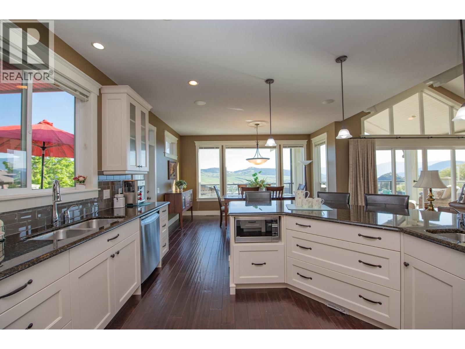 4300 Camelback Way, Vernon, British Columbia  V1T 9W4 - Photo 27 - 10386517