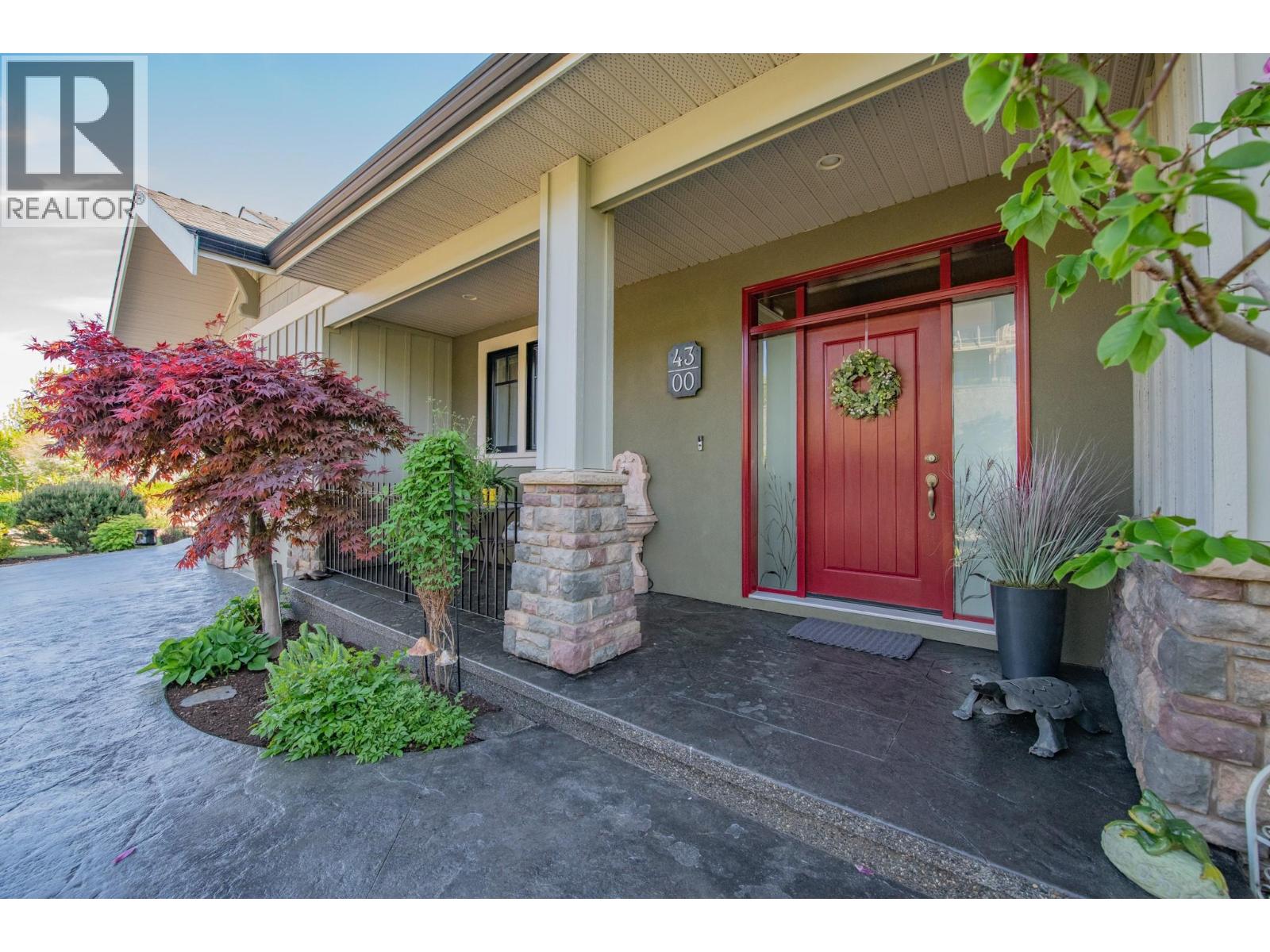 4300 Camelback Way, Vernon, British Columbia  V1T 9W4 - Photo 6 - 10386517