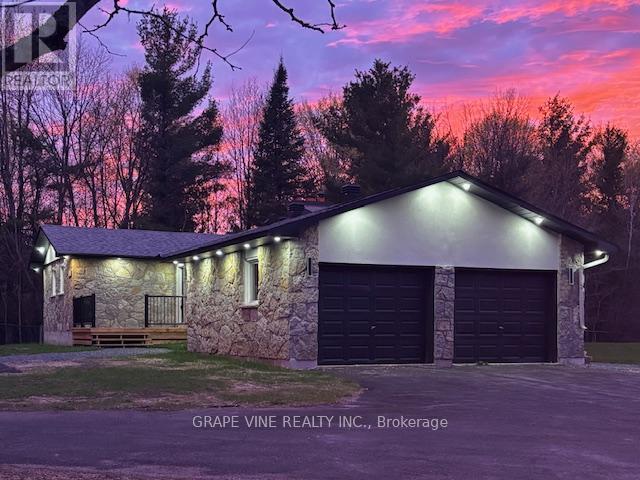 135 Manion Road, Ottawa, Ontario  K0A 1L0 - Photo 3 - X12733374