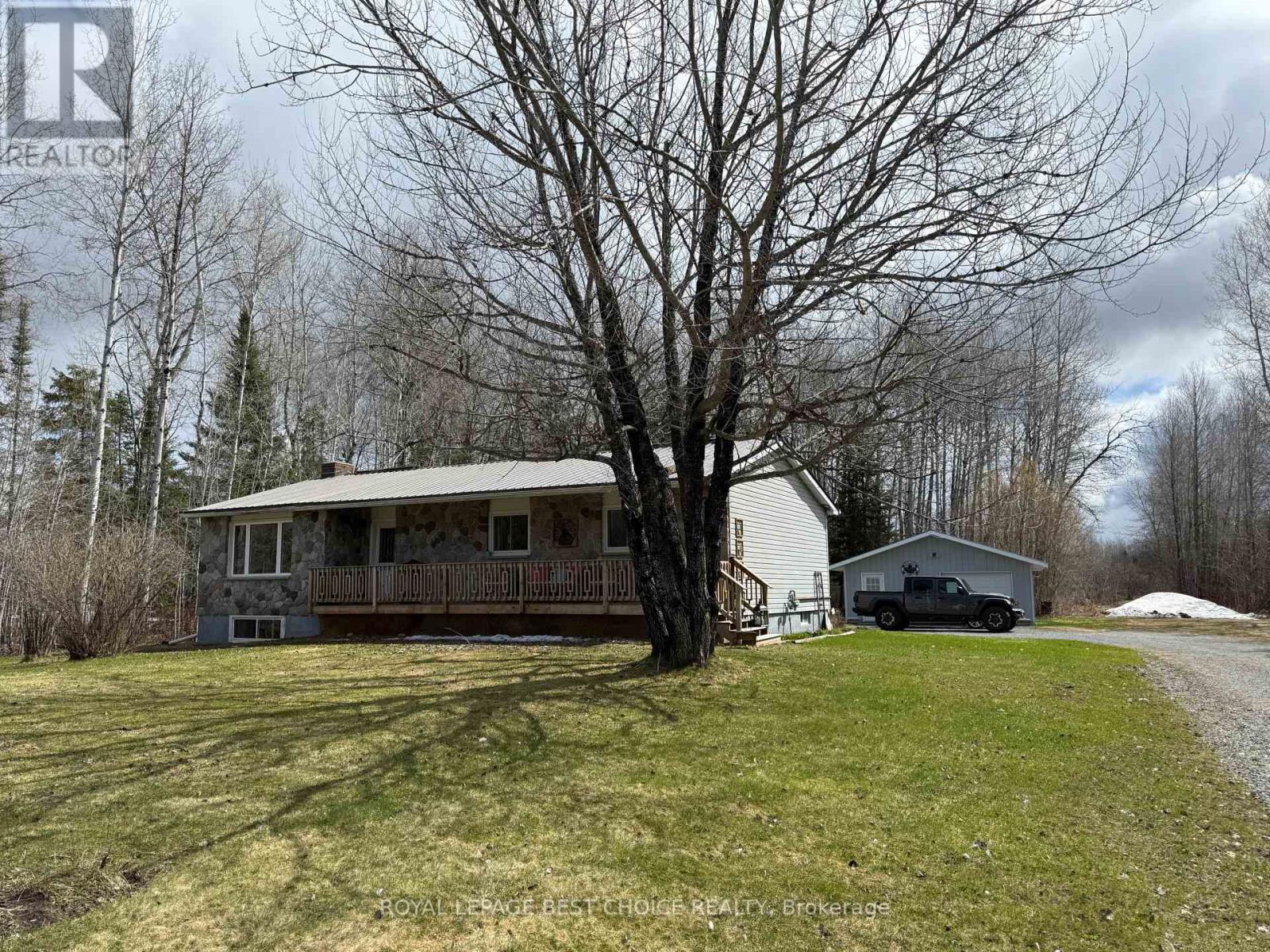 69 First Street, Englehart, Ontario  P0J 1H0 - Photo 3 - T13099122