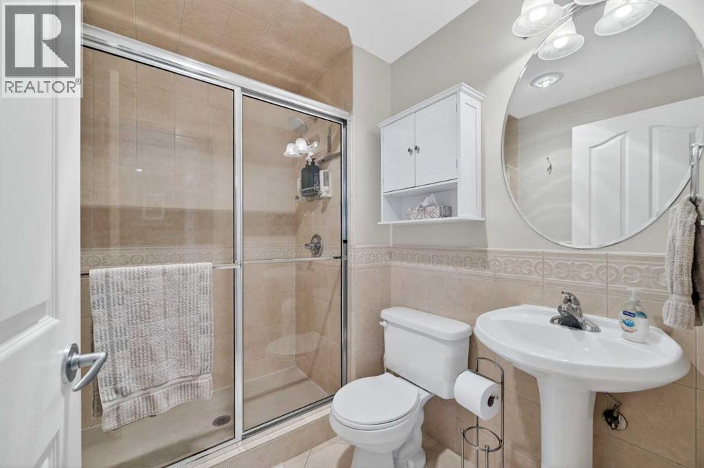 186 Royal Birkdale Crescent Nw, Calgary, Alberta  T3G 5R8 - Photo 41 - A2296974