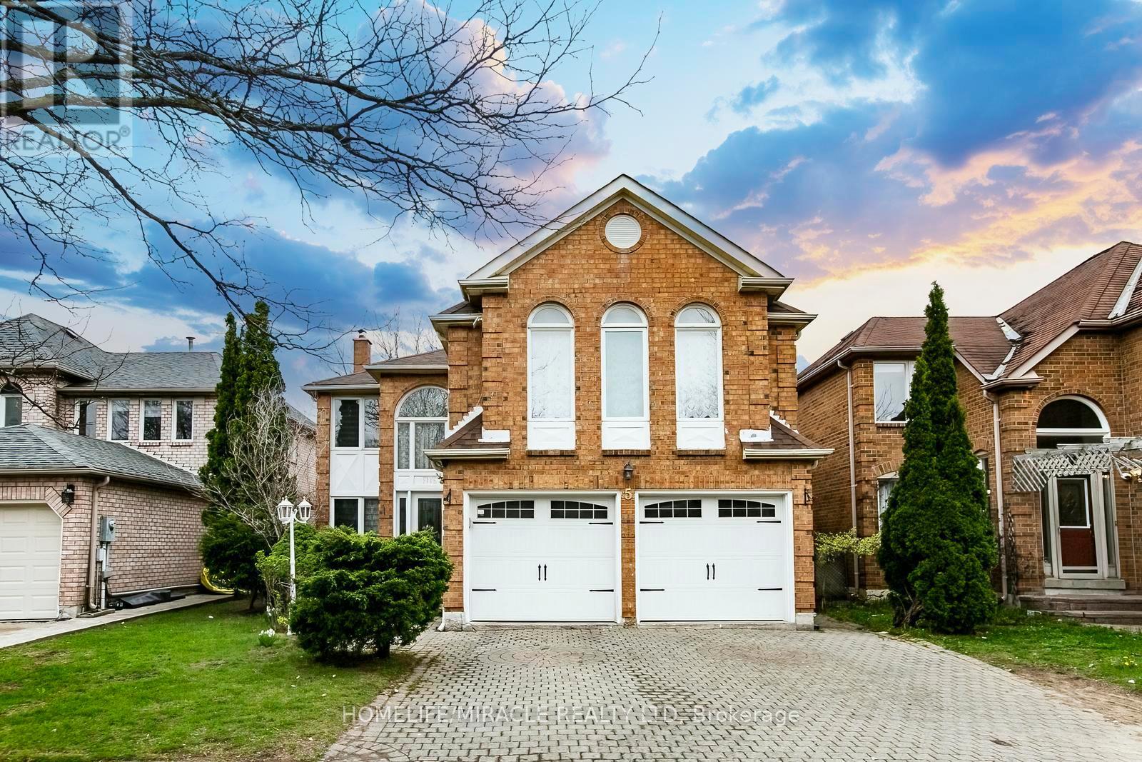 5 BUTLERMERE DRIVE, Brampton, Ontario