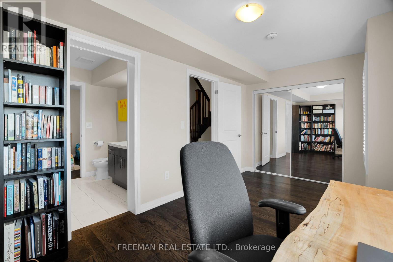 17 Locust Lodge Gardens, Toronto, Ontario  M3K 0A9 - Photo 12 - W13098892