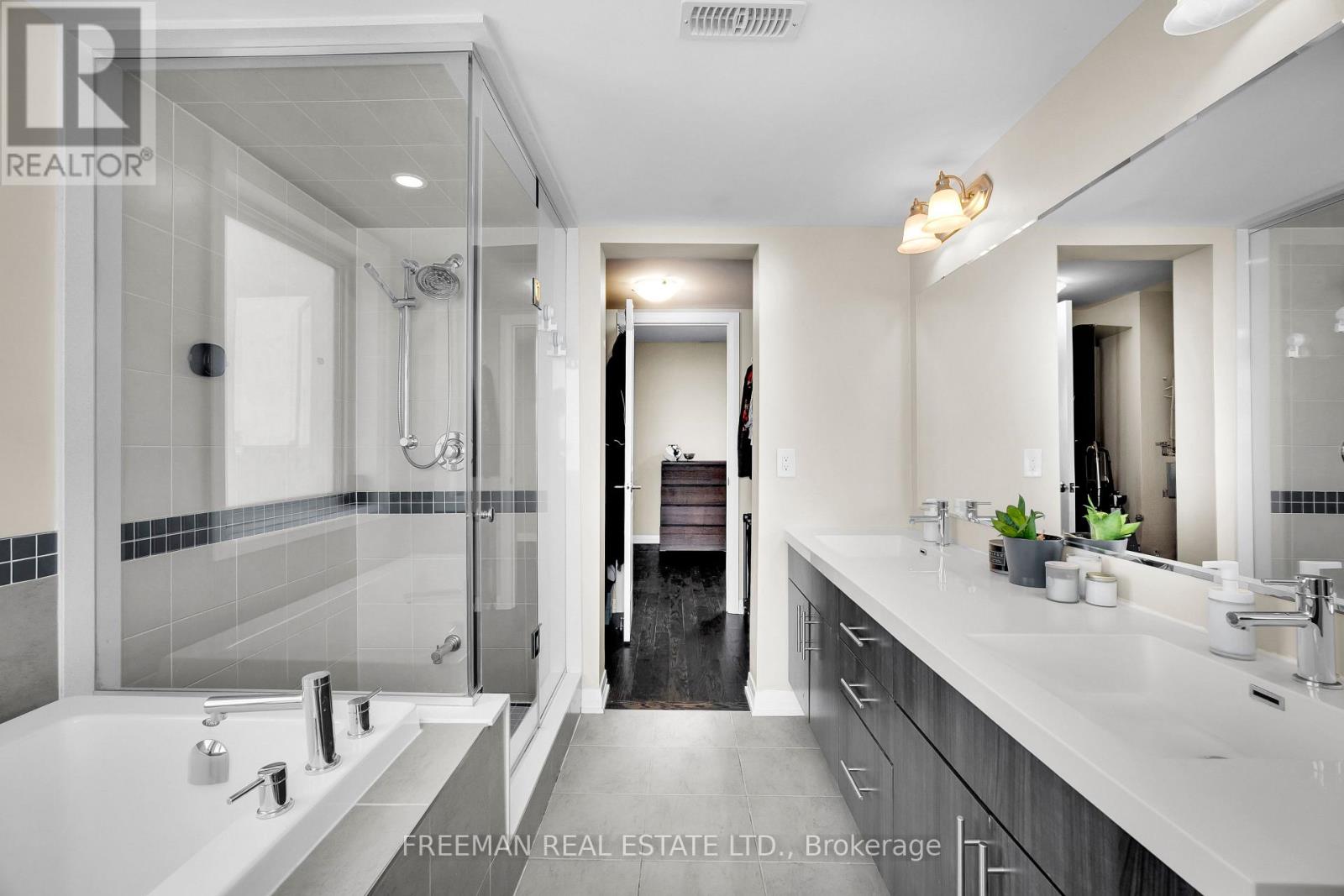 17 Locust Lodge Gardens, Toronto, Ontario  M3K 0A9 - Photo 17 - W13098892