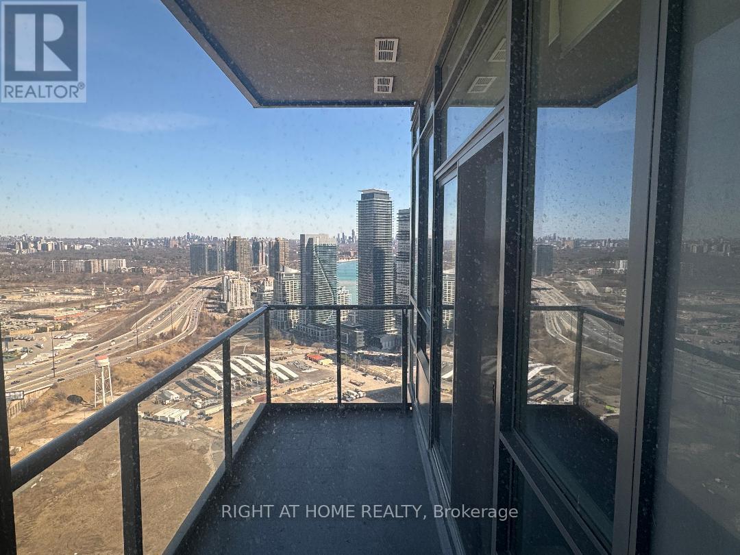 4208 - 36 Park Lawn Road, Toronto, Ontario  M8Y 0E5 - Photo 3 - W13098908