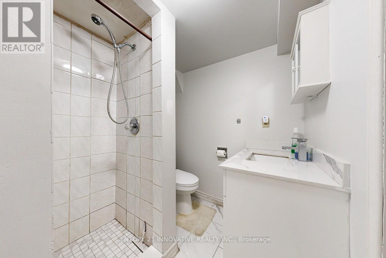 816 Willowbank Trail, Mississauga, Ontario  L4W 3M2 - Photo 27 - W13098914