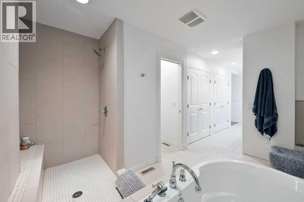 5542 Henwood Street SW, Calgary, Alberta  T3E 6Z3 - Photo 28 - A2308400