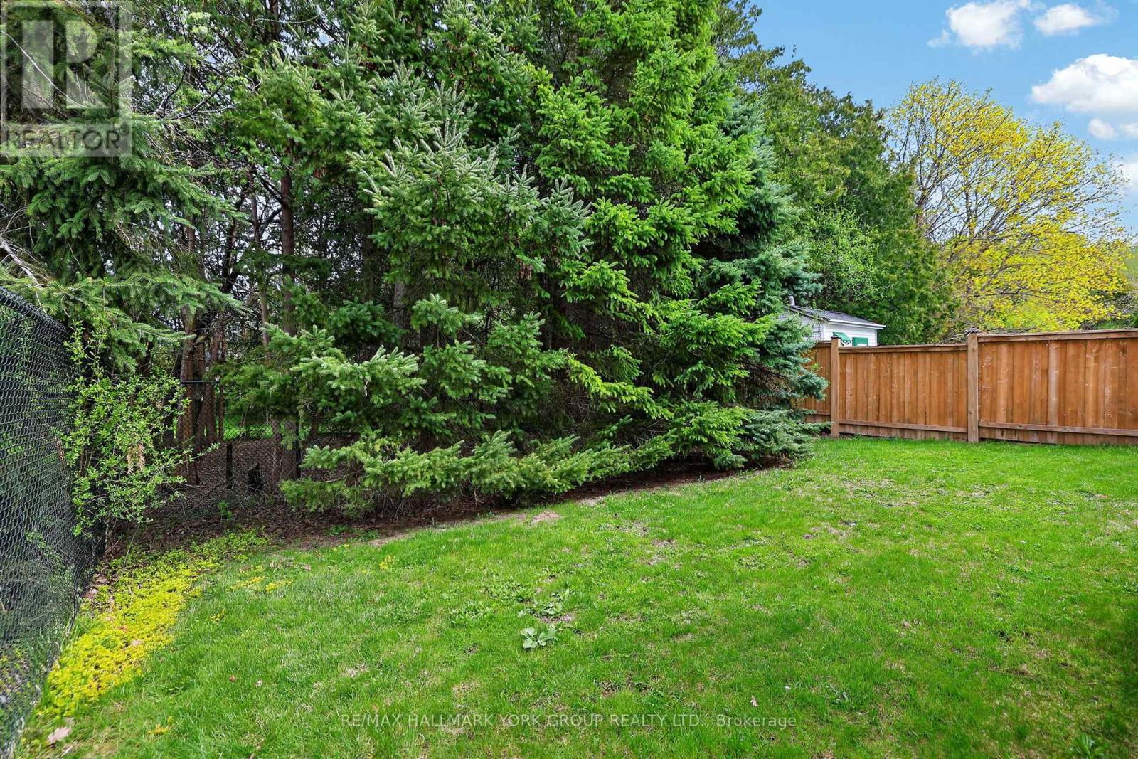 801 Surin Court, Newmarket, Ontario  L3Y 8R3 - Photo 34 - N13089342