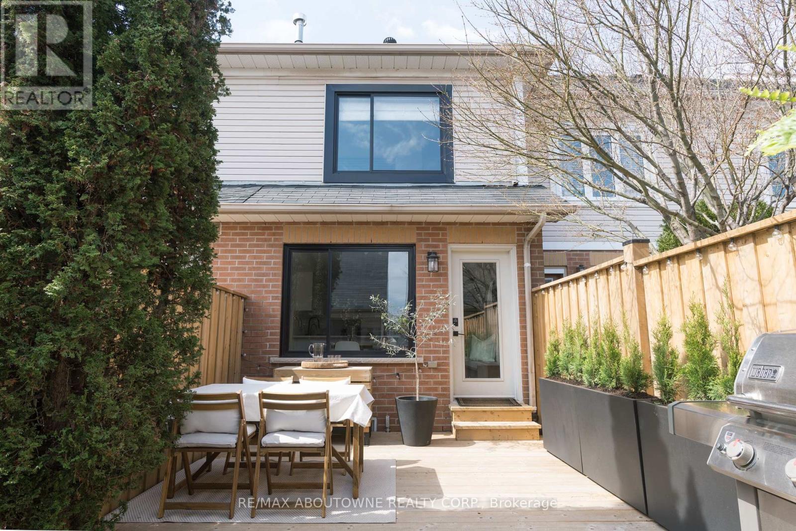 2181 Oakpoint Road, Oakville, Ontario  L6M 3N4 - Photo 22 - W13087676