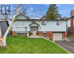 10 FARMINGDALE CRESCENT, Barrie, Ontario