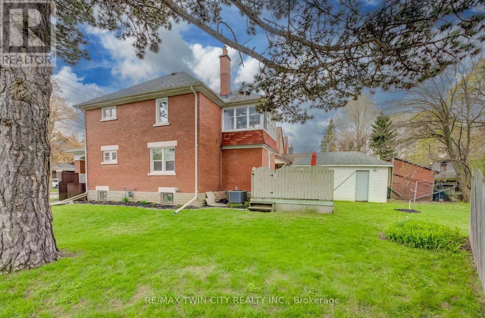 94 Stirling Avenue N, Kitchener, Ontario  N2H 3G7 - Photo 28 - X13086826