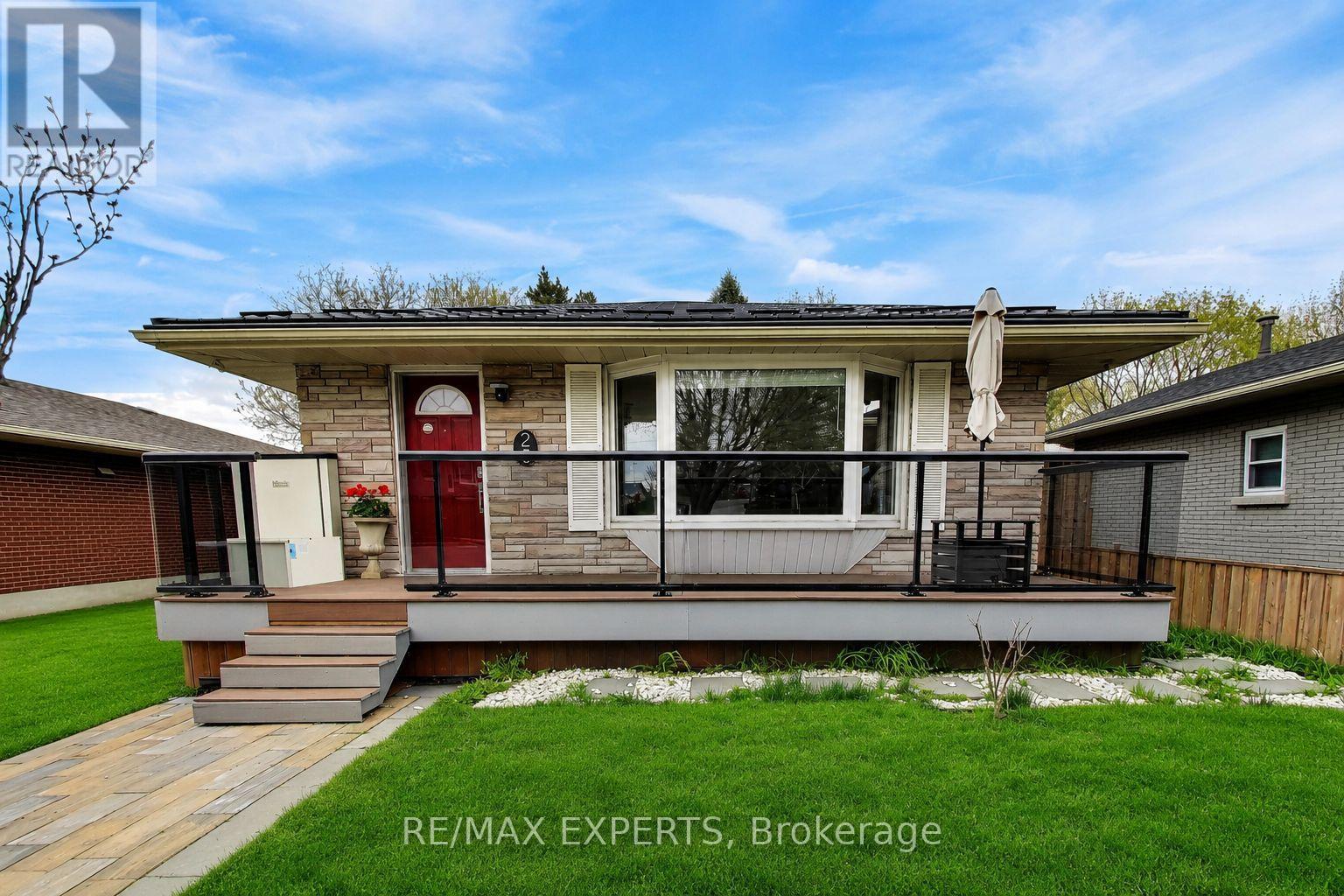 26 PINEDALE DRIVE, Kitchener, Ontario