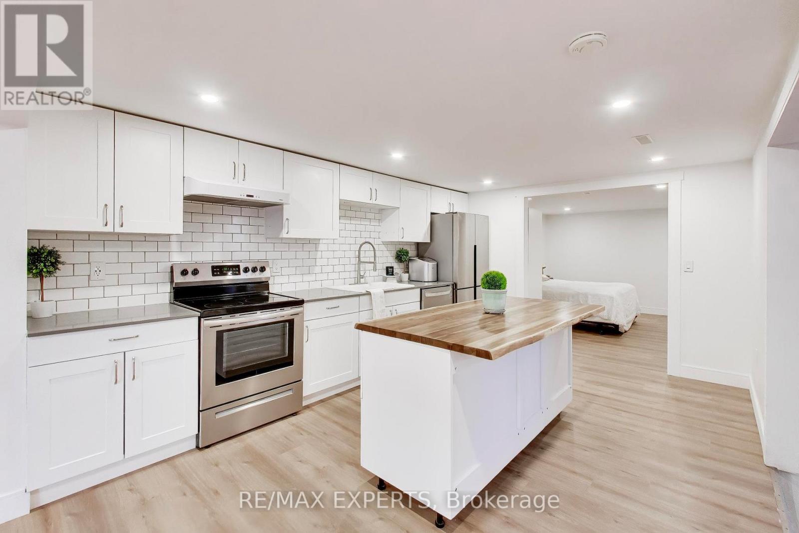 26 Pinedale Drive, Kitchener, Ontario  N2E 1J7 - Photo 30 - X13098950