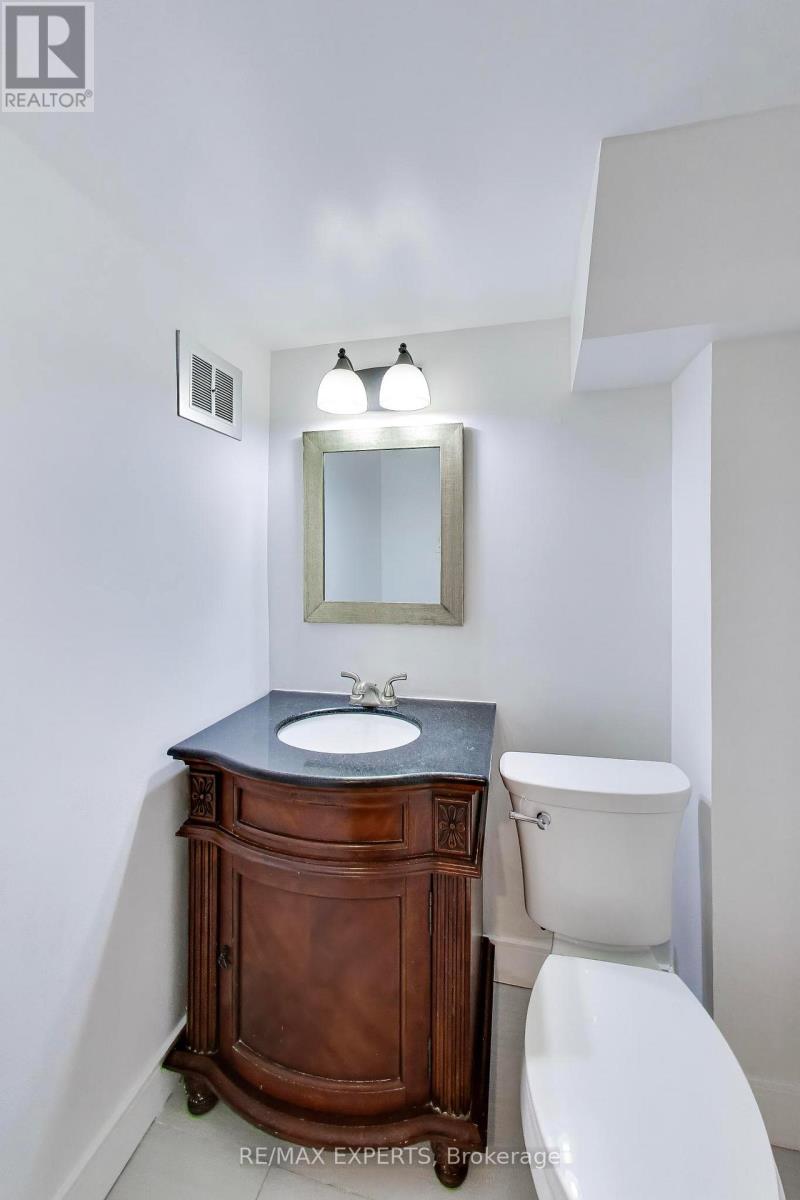 26 Pinedale Drive, Kitchener, Ontario  N2E 1J7 - Photo 37 - X13098950