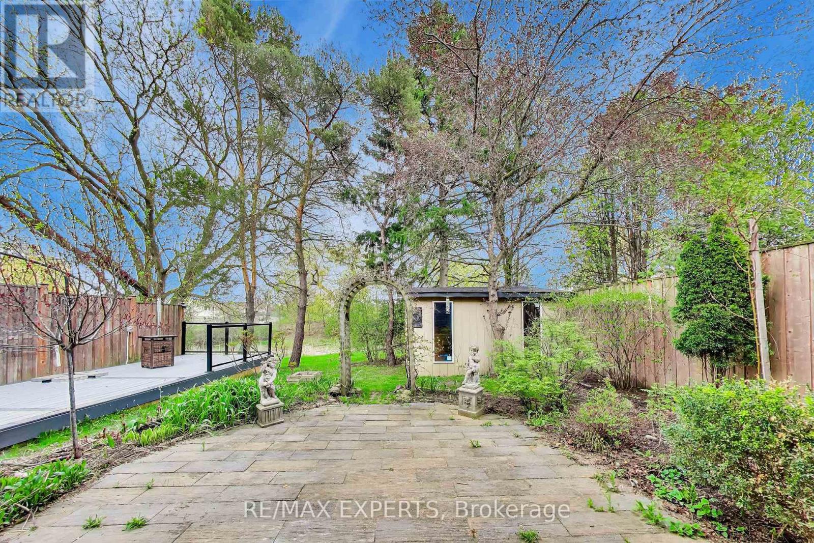 26 Pinedale Drive, Kitchener, Ontario  N2E 1J7 - Photo 41 - X13098950