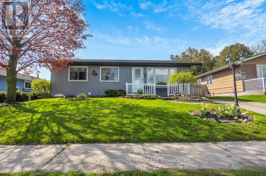 986 Alice Street, Woodstock, Ontario  N4S 8A9 - Photo 1 - X13099144