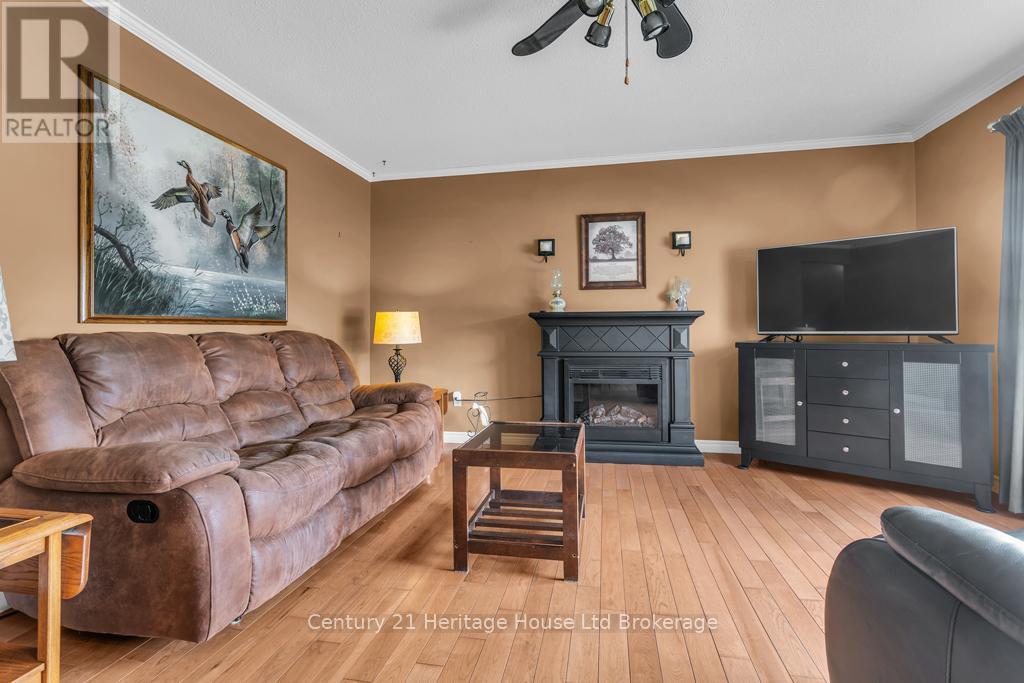 986 Alice Street, Woodstock, Ontario  N4S 8A9 - Photo 4 - X13099144