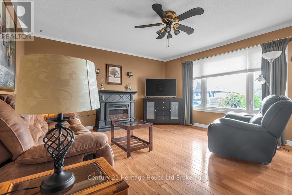 986 Alice Street, Woodstock, Ontario  N4S 8A9 - Photo 6 - X13099144