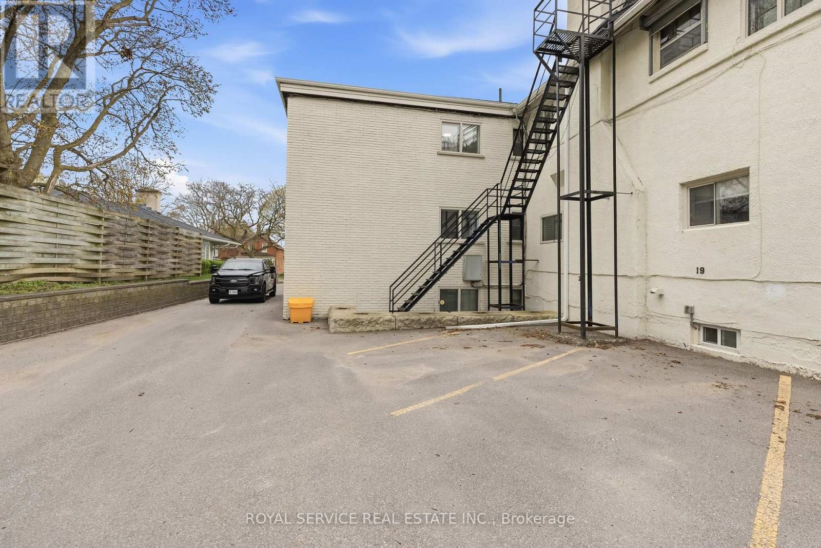19 - 118 Perry Street, Cobourg, Ontario  K9A 1N7 - Photo 35 - X12856656