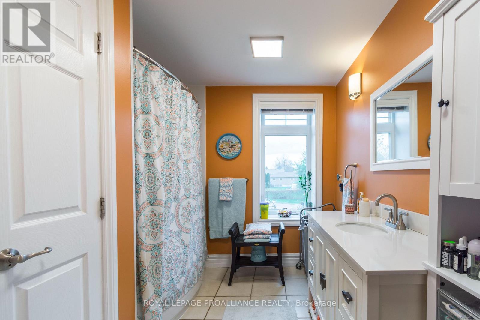 103 - 145 Farley Avenue, Belleville, Ontario  K8N 4L1 - Photo 14 - X12920336