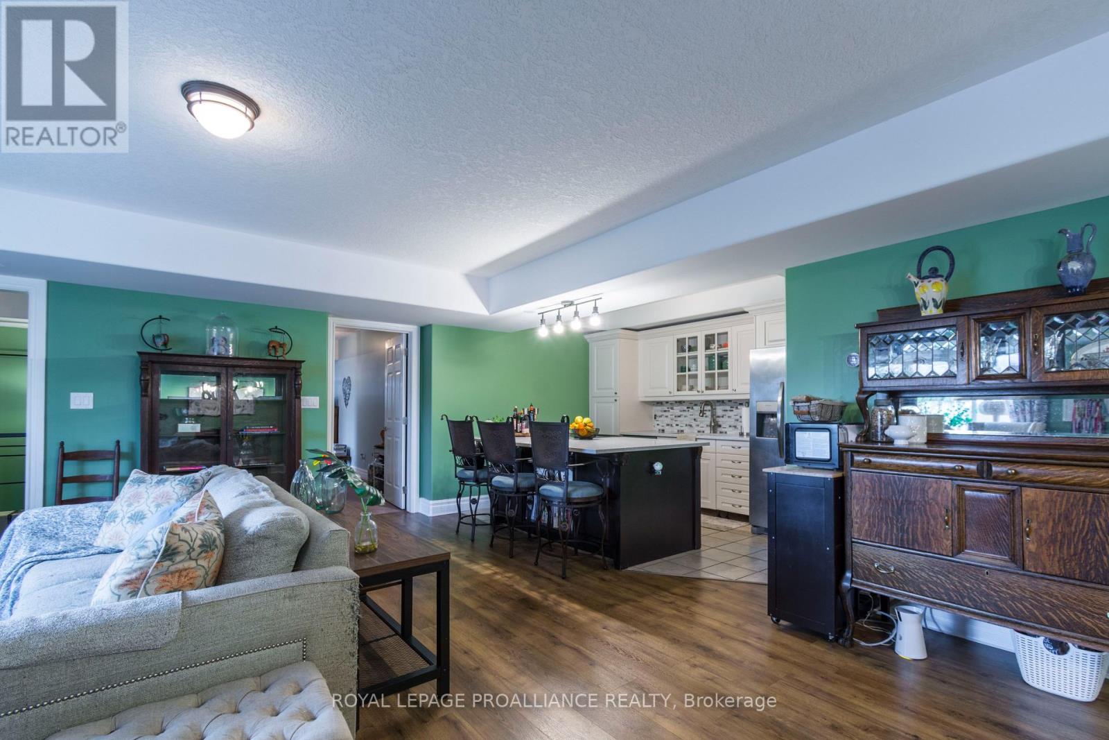 103 - 145 Farley Avenue, Belleville, Ontario  K8N 4L1 - Photo 7 - X12920336