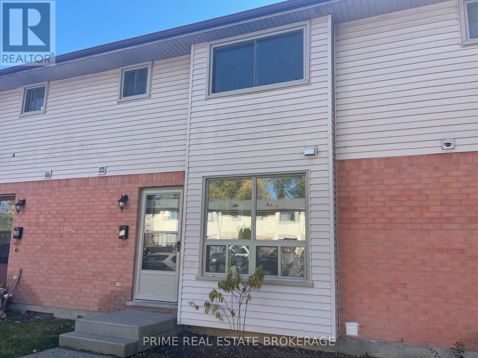 31 - 135 BELMONT DRIVE, London South, Ontario