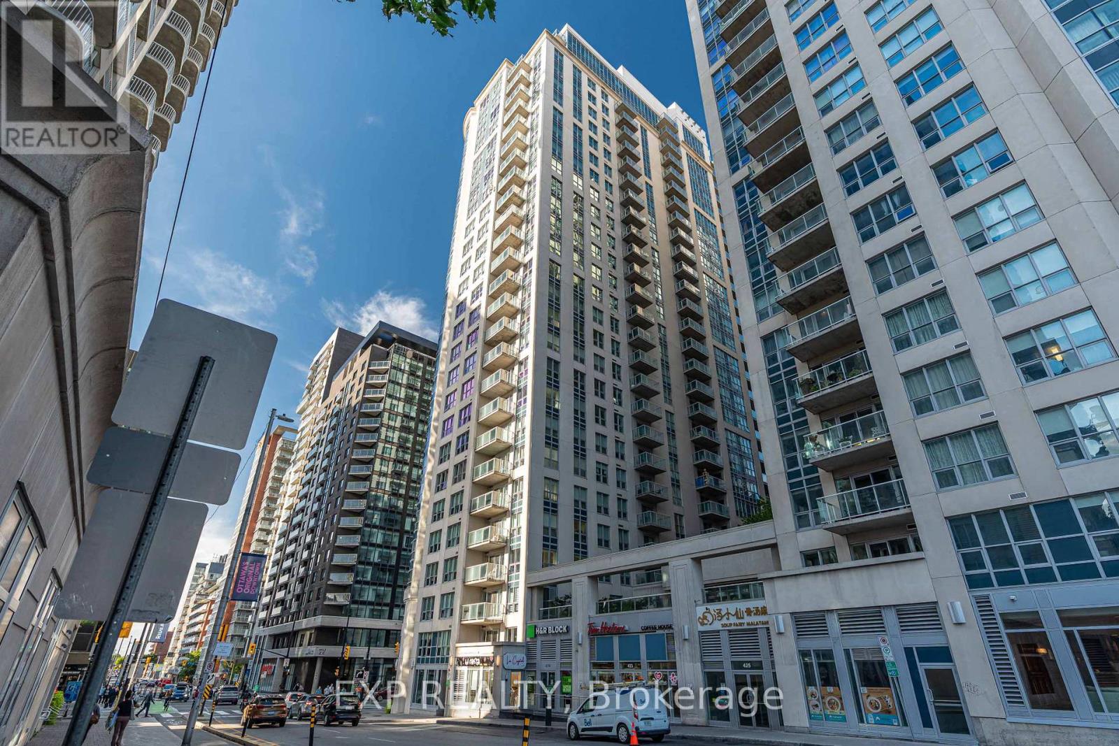 2308 - 242 Rideau Street, Ottawa, Ontario  K1N 0B7 - Photo 2 - X12946734