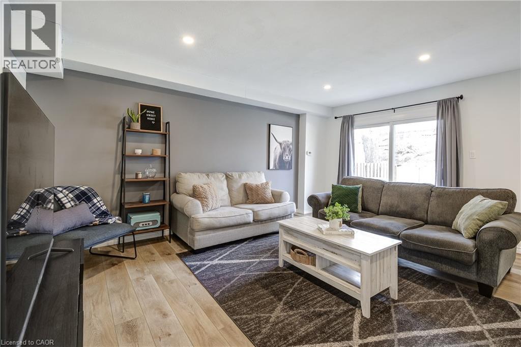 135 Chalmers Street S Unit# 18, Cambridge, Ontario  N1R 6M2 - Photo 8 - 40828265