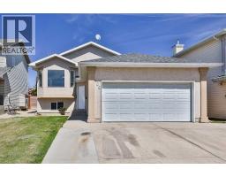406 Kodiak Boulevard N, Lethbridge, Alberta