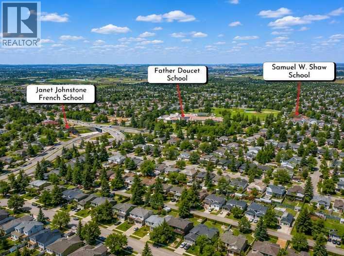 43 Millrise Crescent SW, Calgary, Alberta  T2Y 2H7 - Photo 6 - A2288261