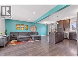 1112 28A Street S, Lethbridge, Alberta