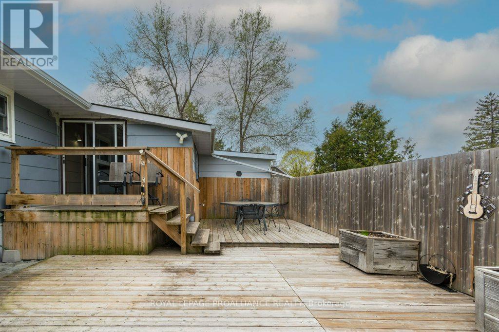 86 Store Street, Quinte West, Ontario  K8V 4J2 - Photo 37 - X13099038