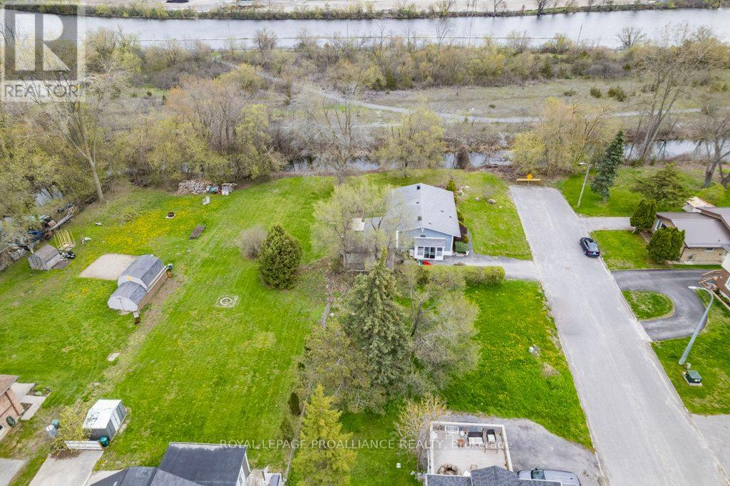 86 Store Street, Quinte West, Ontario  K8V 4J2 - Photo 6 - X13099038