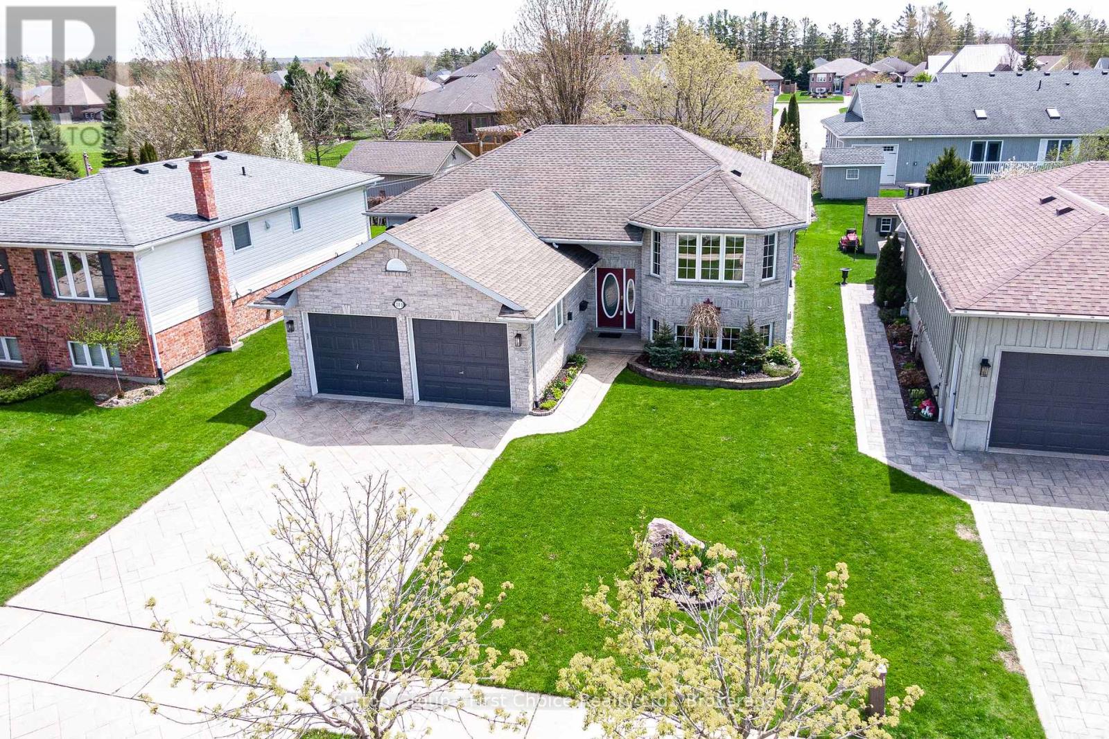 203 WIMPOLE STREET, West Perth, Ontario