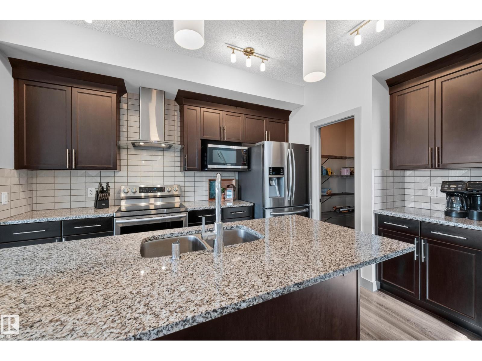 934 Berg Pl, Leduc, Alberta  T9E 1J6 - Photo 13 - E4486376
