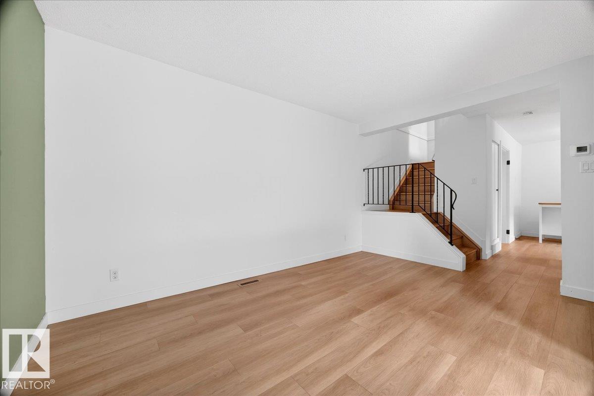 114 Kaskitayo Co Nw, Edmonton, Alberta  T6J 3T3 - Photo 8 - E4486377