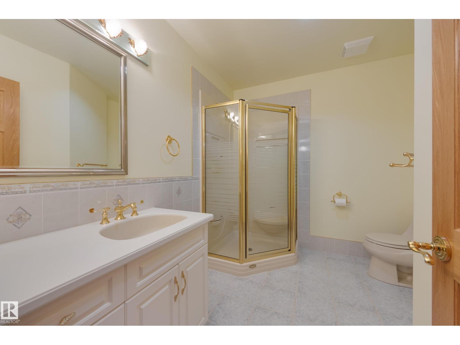 18 Westbrook Dr Nw, Edmonton, Alberta  T6J 2C9 - Photo 35 - E4486379
