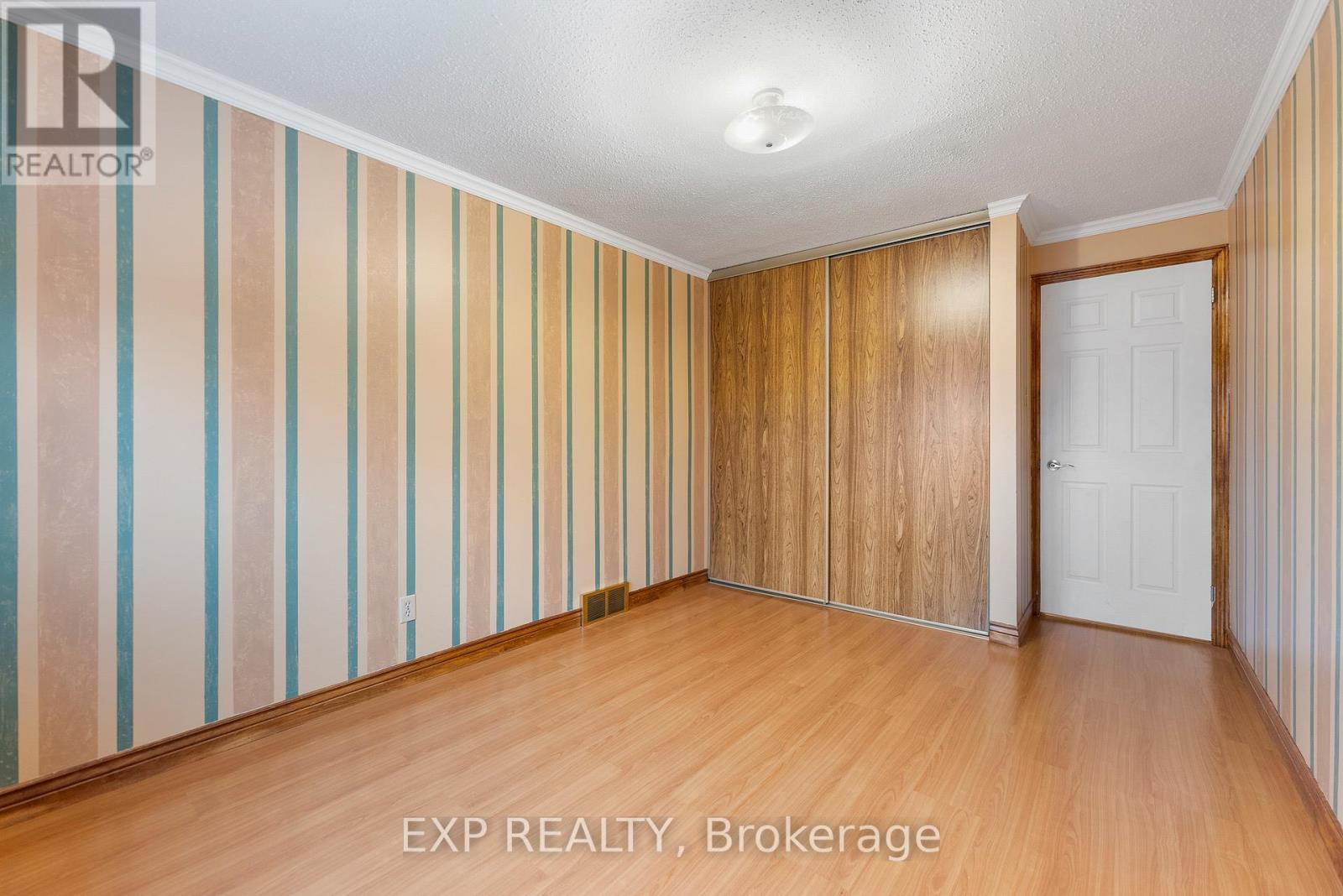 1626 Prestwick Drive, Ottawa, Ontario  K1E 2Y1 - Photo 26 - X13098984