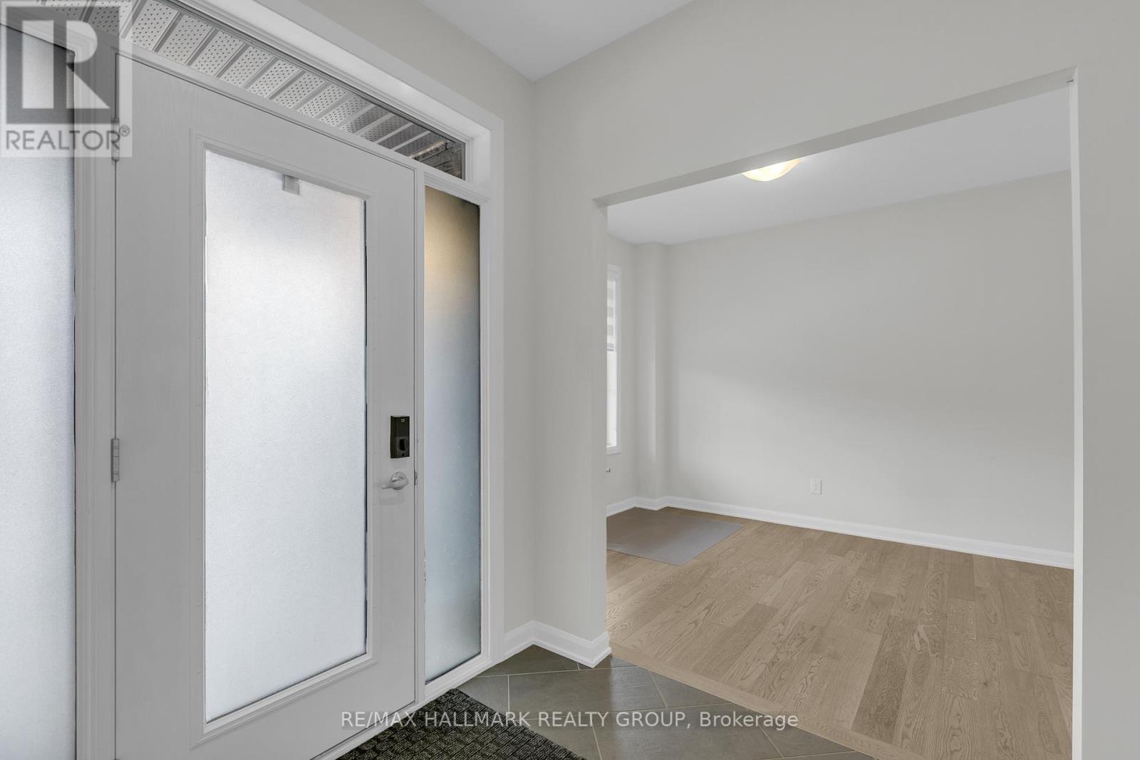 173 Lynn Coulter Street, Ottawa, Ontario  K2J 7C2 - Photo 2 - X13098994