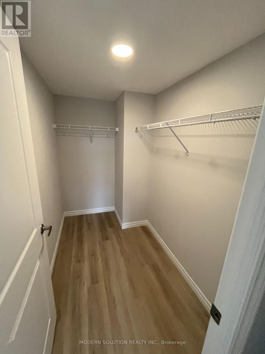 807 - 425 Watson Parkway N, Guelph, Ontario  N1E 7K5 - Photo 14 - X12860902