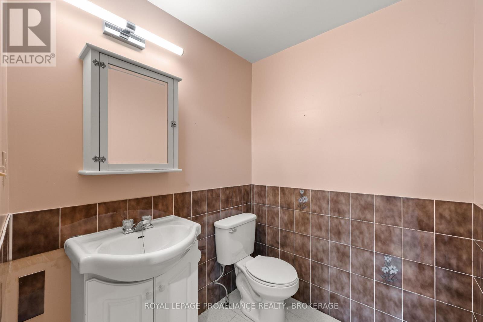 139 Dauphin Avenue, Kingston, Ontario  K7K 6W3 - Photo 21 - X13098182