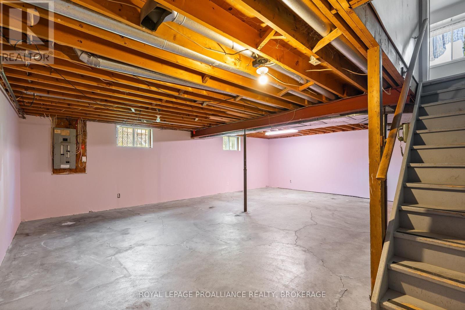 139 Dauphin Avenue, Kingston, Ontario  K7K 6W3 - Photo 40 - X13098182