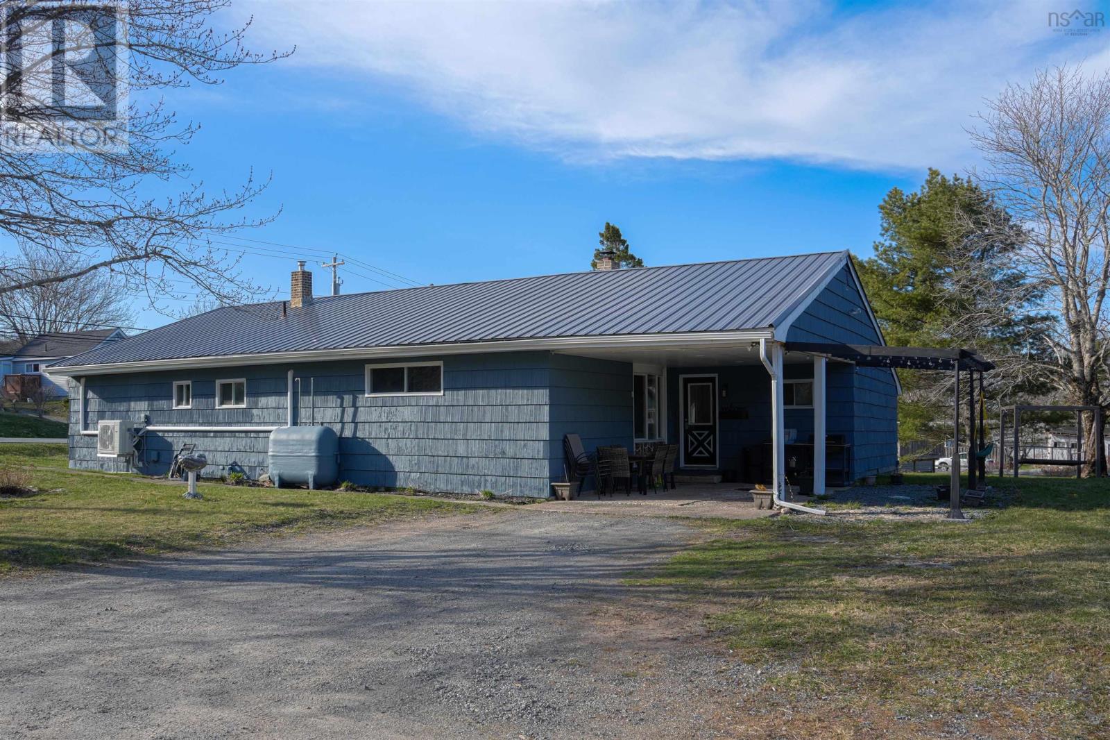 26 Terence Bay Road, Whites Lake, Nova Scotia  B3T 1W4 - Photo 4 - 202604820