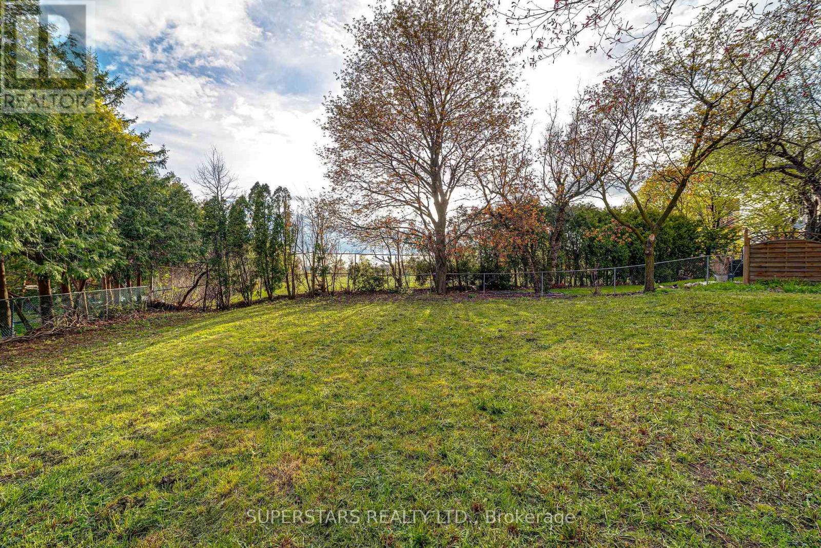 76 Hobart Drive, Toronto, Ontario  M2J 3J7 - Photo 29 - C13098952