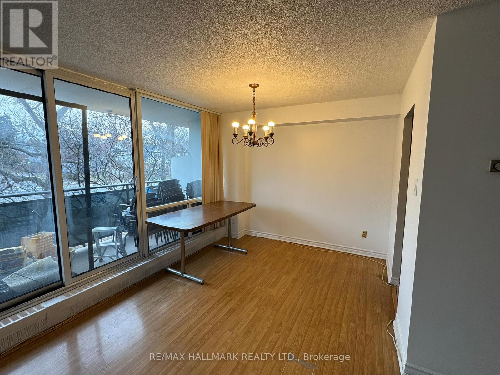 212 - 10 Sunrise Avenue, Toronto, Ontario  M4A 2R1 - Photo 6 - C13099002