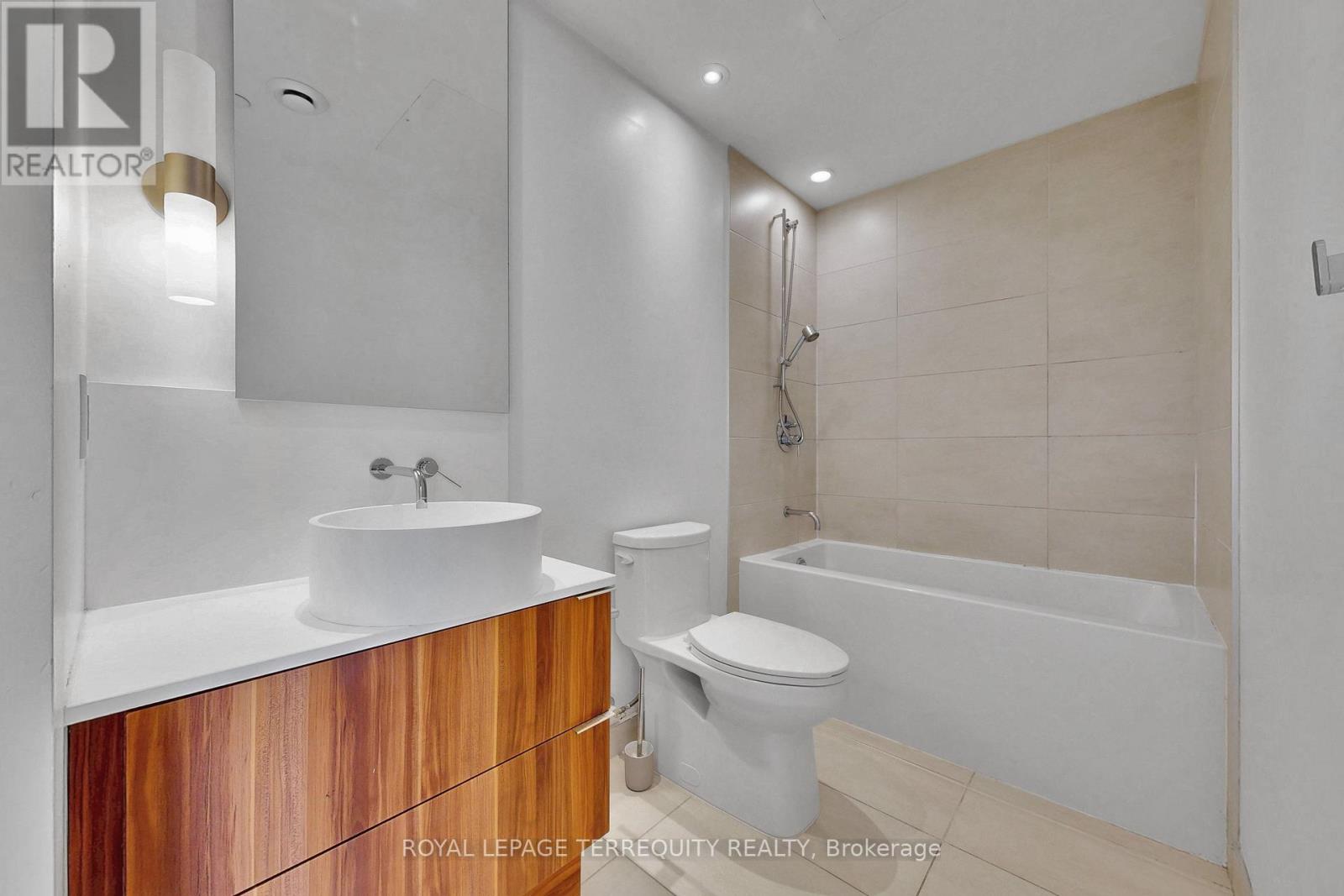 2802 - 185 Roehampton Avenue, Toronto, Ontario  M4P 0C6 - Photo 17 - C13099282
