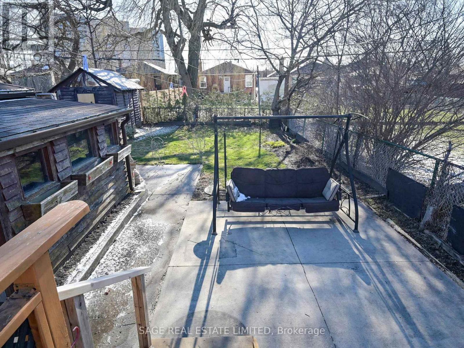 8 Lombardy Crescent, Toronto, Ontario  M1K 4N8 - Photo 40 - E13098966