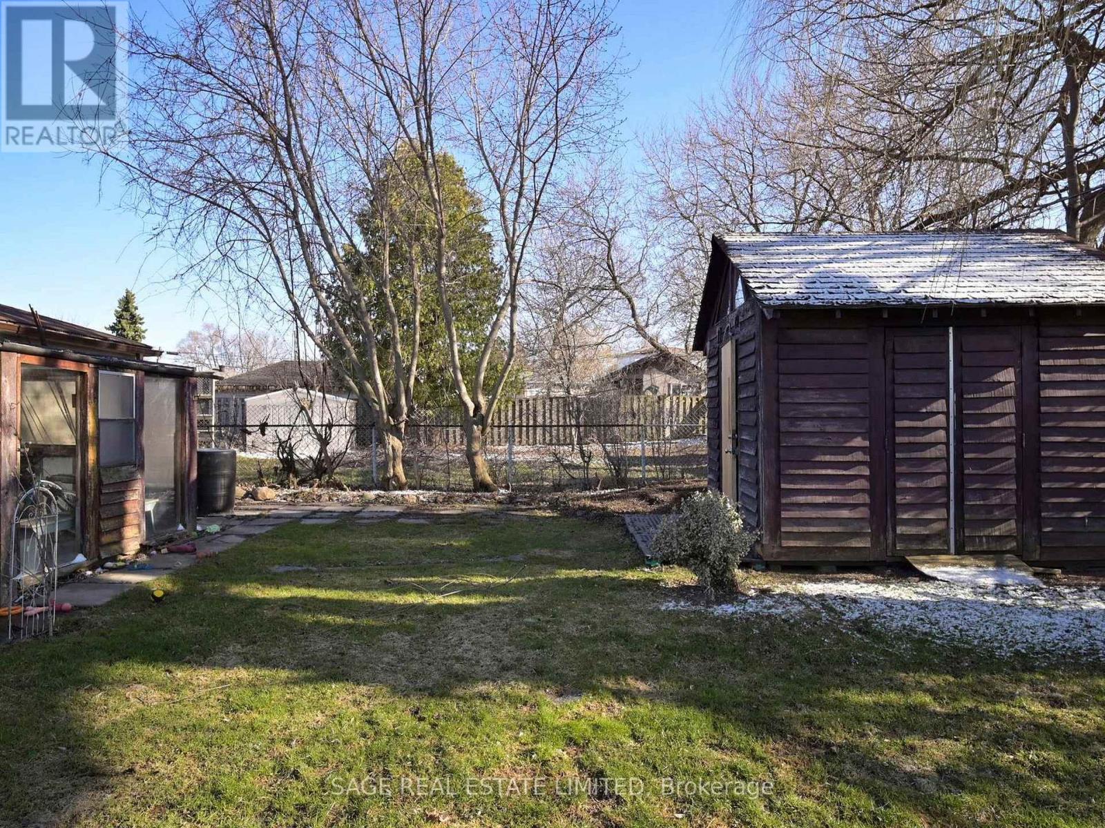 8 Lombardy Crescent, Toronto, Ontario  M1K 4N8 - Photo 46 - E13098966