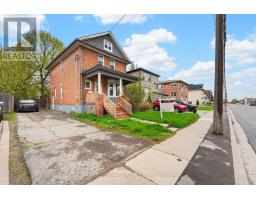 90 PARK ROAD S, Oshawa, Ontario